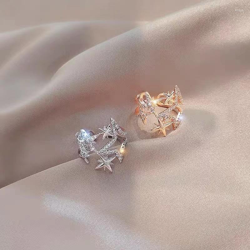 

Cluster Rings 2023 Senior Versatile Shiny Crystal Temperament Open Ring Fashion Women Party Trendy Fine Star Modelling Jewelry