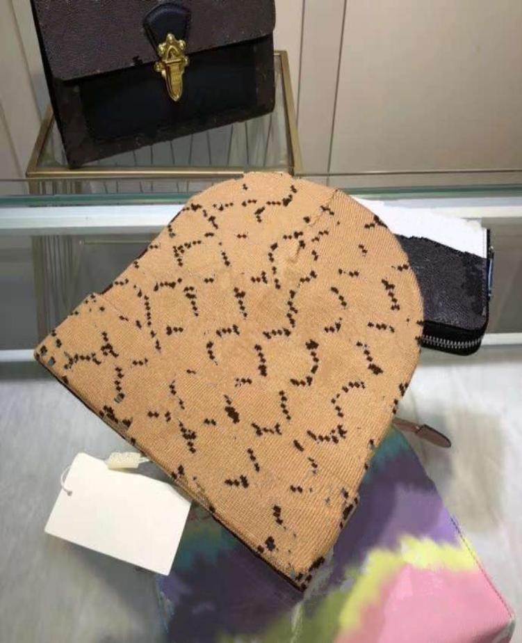 

2021 Fashion Winter Beanies caps Hats For Women bonnet with Real Raccoon Fur Pompoms Warm Girl Cap snapback woman pompon skull bea6087043, Red