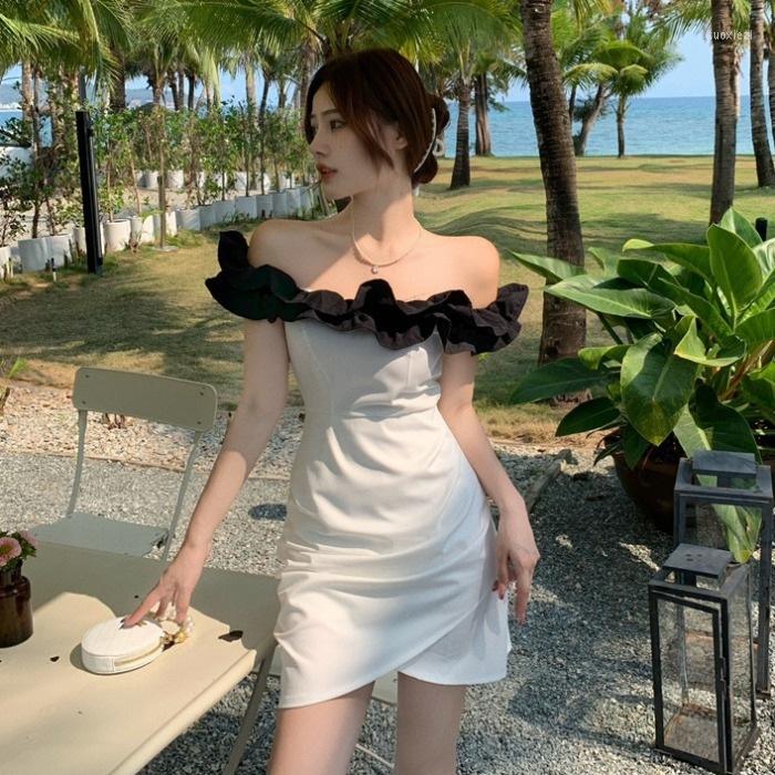

Casual Dresses Vintage Wooden Ear Edging One-line Collar Buttock Skirt Summer Light Mature Off-shoulder Irregular Short Dress, White