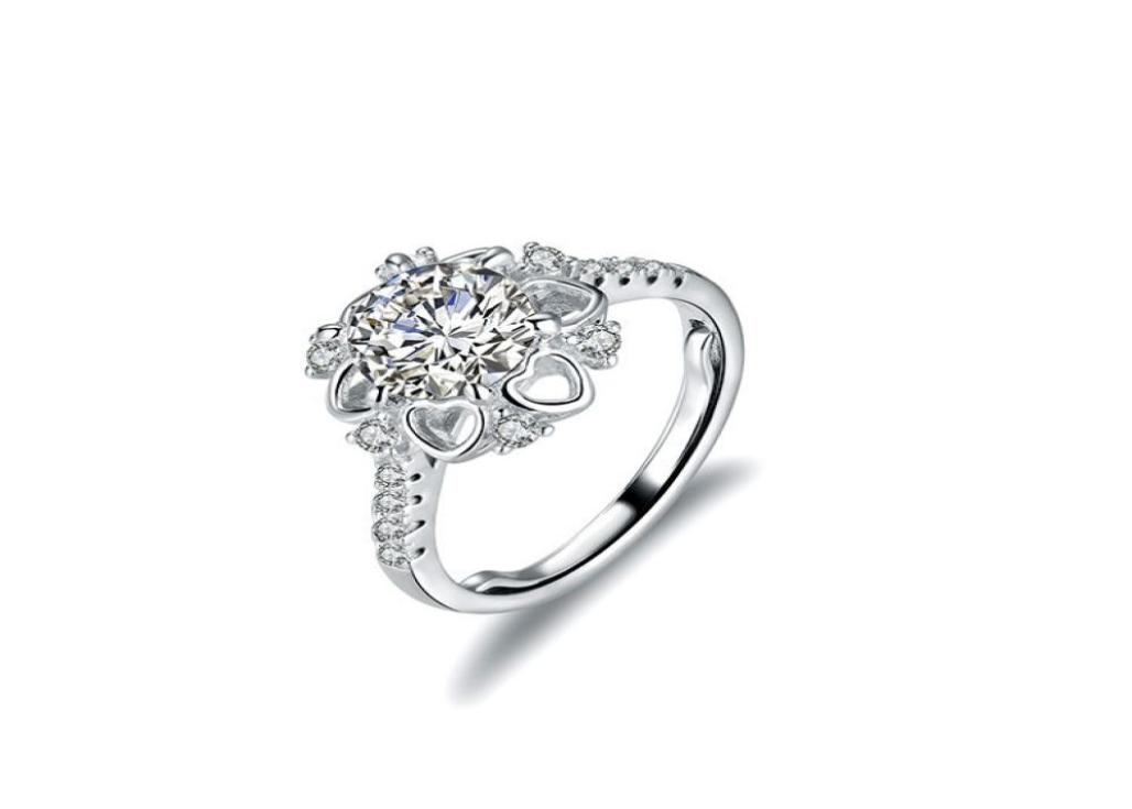 

Cluster Rings Silver Jewelry 15 CT Mozambique Stone Ring Whole S925 pure female classic four Claw Supporting Bare9899499