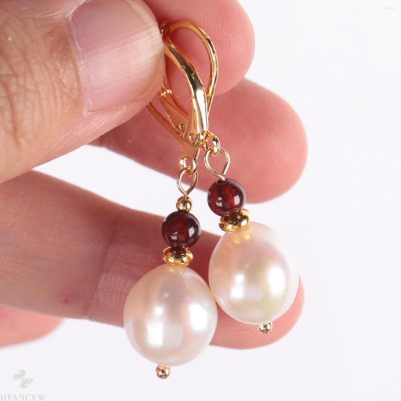 

Dangle Earrings 9mm Natural White Baroque Pearl Garnet Bead Earring 18k Ear Drop Women Classic Cultured Gift Fashion Accessories