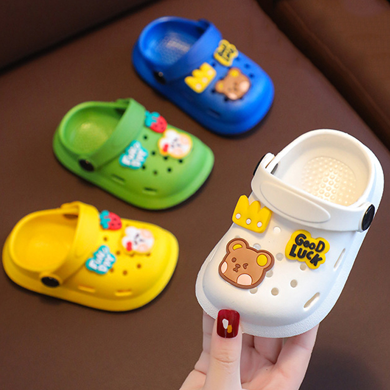 

Slipper Flip Flops for Children Toddler Slippers Kids Summer Beach Shoes Girls Cartoon Home Slippers Boy Infant Sandals Slides Baby 1-8Y 230509, White