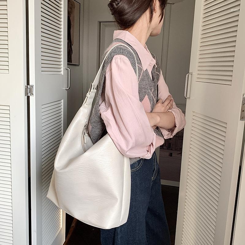 

Evening Bags Large Capacity Commuting Advanced Sense Tote Bag Female Simple Everything Soft Leather Shoulder