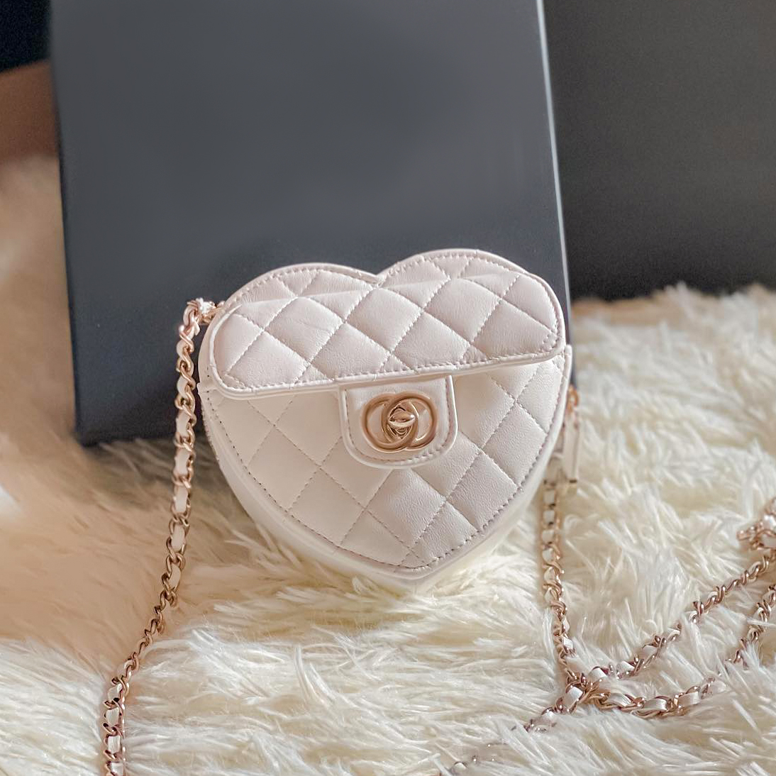 

Fashion flap half moon clutch heart Bags luxury cc handbag mens designer tote pochette camera Crossbody bag womens Genuine Leather quilted Shoulder underarm Bags, Pink