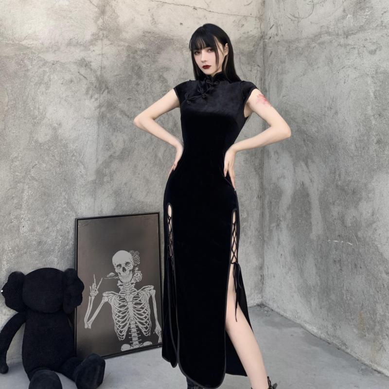 

Casual Dresses Dark Goth Romantic Gothic Velvet Aesthetic Vintage Women Black Bandage SlitHem Bodycon Dress Sexy Evening Wear Cheongsam
