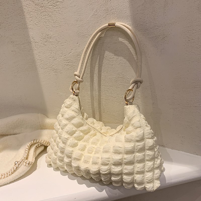 

Evening Bags High-quality Lightweight Large Tote Bag Armpit Bag Soft Cloud Cotton Candy Women's Designer Handbag Gentle Shoulder Bag 230508, White