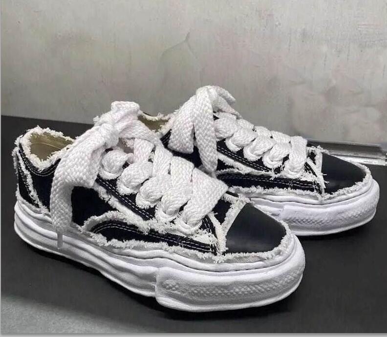 

Designer Co branded MMY dissolving shoes Mihara Yasuhiro Yu Wenle thick soled lovers' daddy sports casual board shoes Running shoes
