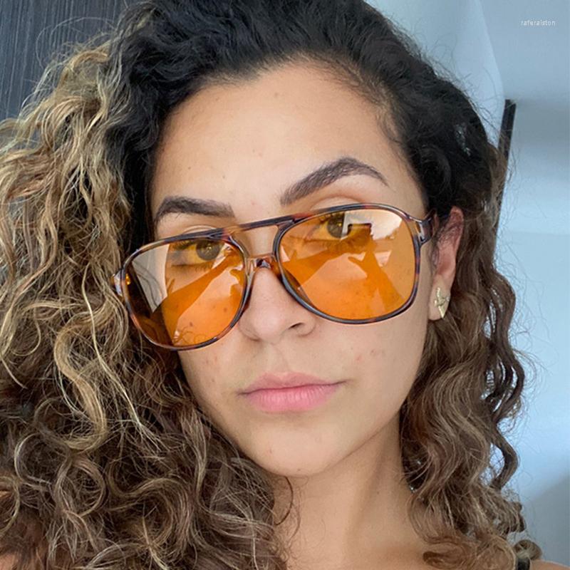 

Sunglasses Unisex Pilot Yellow Women Men Luxury Oversized Brand Designer Vintage Sunglass Female Fashion Goggle Glasses UV400