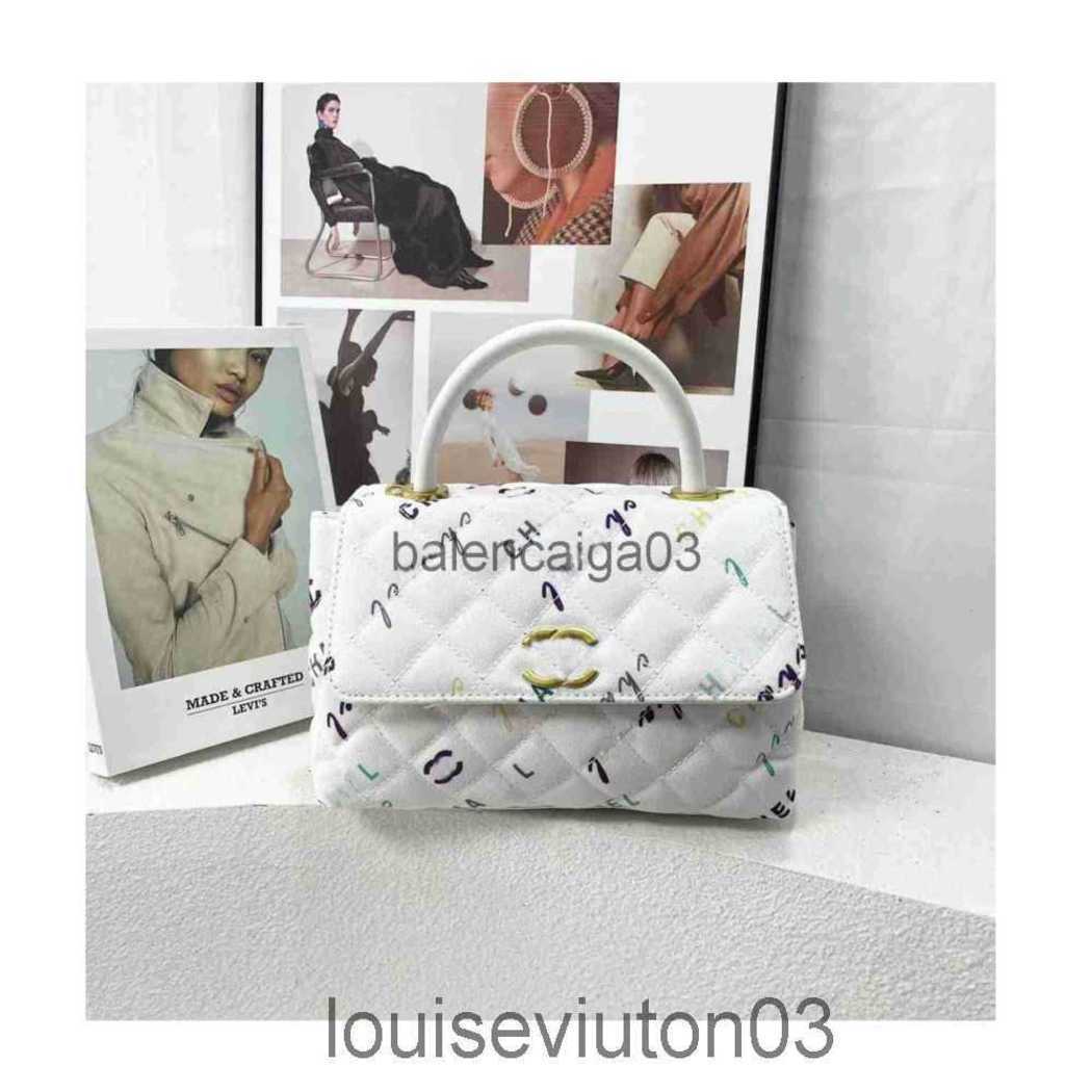 

Designer Channel Bag Tote Shoulder Luxurious Fashion Brands Handbag Vintage Crossbody Purse Bag Man Woman Black White Pink Even Messenger Makeup Beach Bag