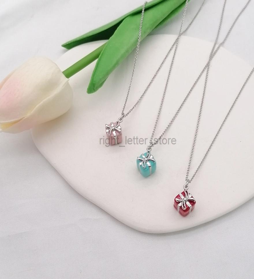 

Pendant Necklaces Luxury Boutique Red Pink Gift Necklace 925 Sterling Silver Holiday Gift Fashion Classic Girls With Box G2209212438085