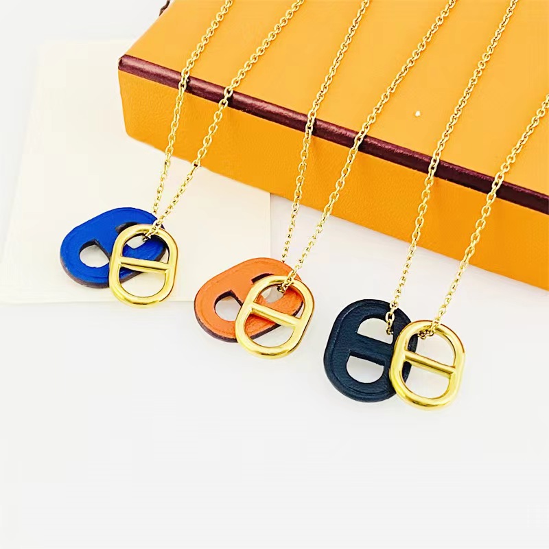 

Brand Classic designer necklace of the brand is for women Fashionable charm H titanium steel 18k gold necklace high-quality luxury Jewelry
