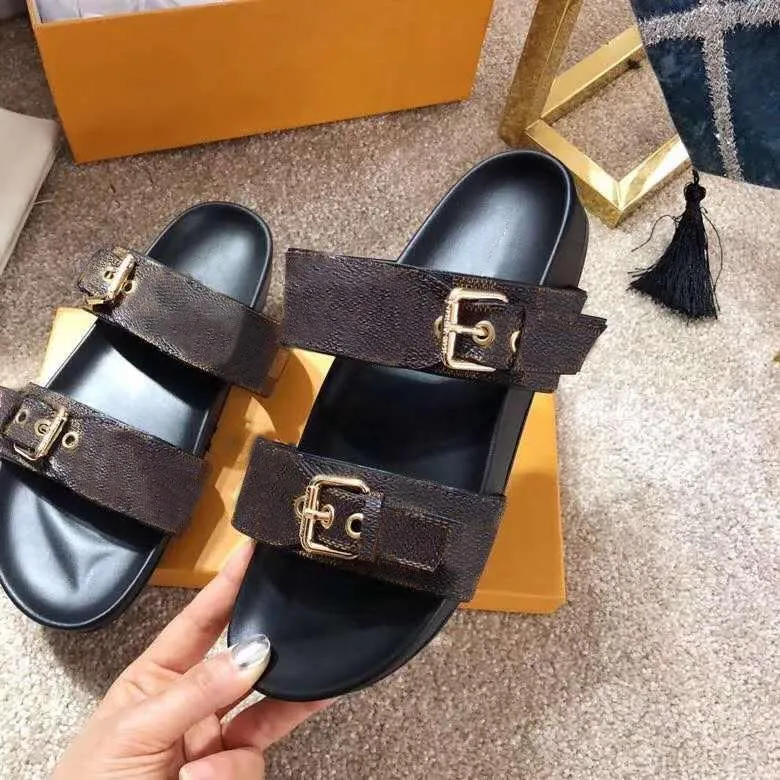 

Beach Slippers Ladies Bom Flat Mule Buckles Slide Shoes Luxury Design Men Lover Summer Sandal Gold-Tone Two Straps Size 35-42-46, Black/brown grid
