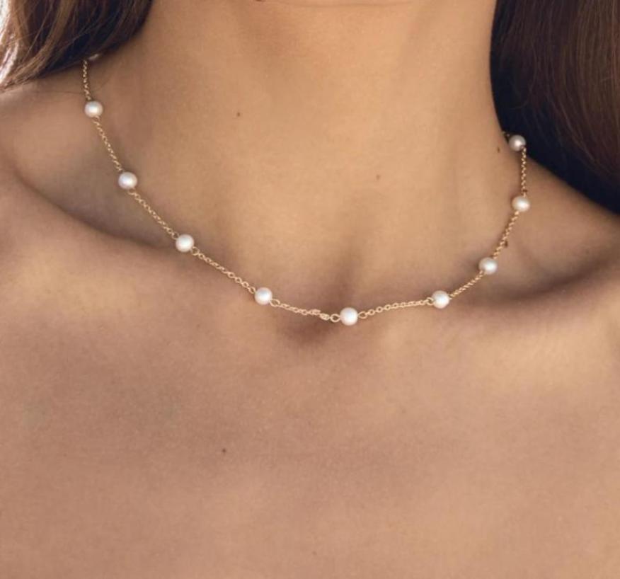 

Chokers Whole Natural Pearl Stainless Steel Gold Choker Necklace Women Invisible Neclace Nice Gift For Valentine039s Day Gi5176423