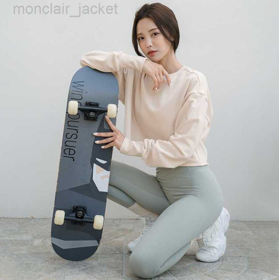 

Desginer Alo Yoga Spring and Autumn Loose  Breathable Shirt Long Sleeve Women's Outdoor Sports Top Dance Gymnastics 23SSA, White