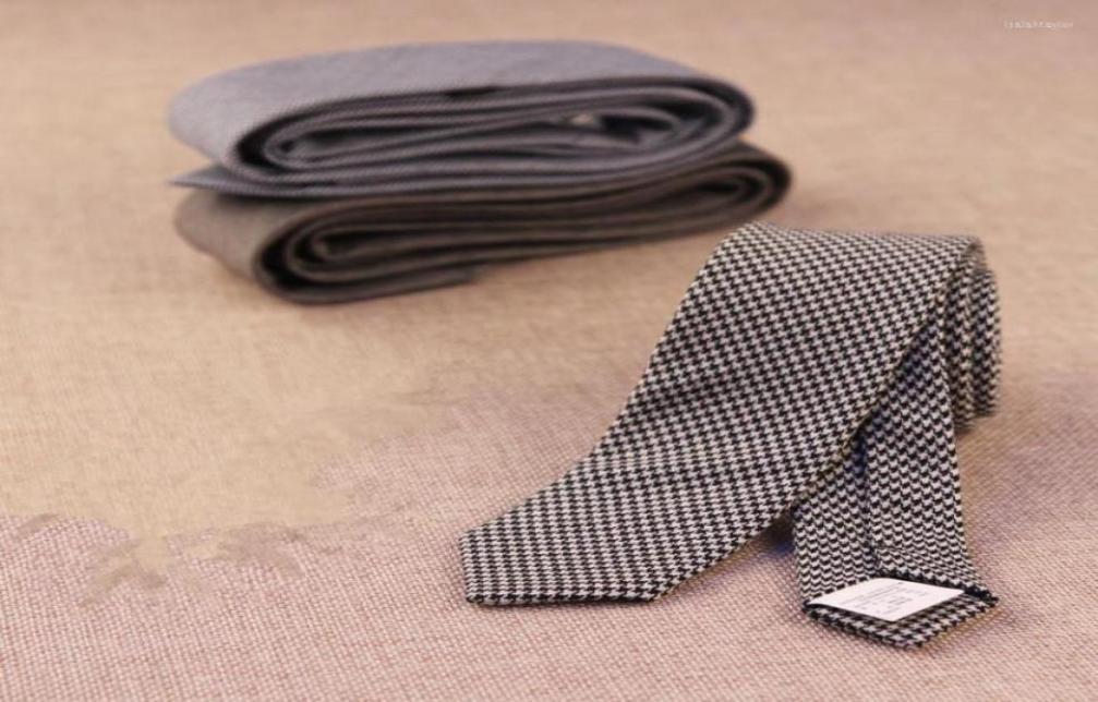 

Bow Ties Unique Design Fashion Explosion Business Men039s Boutique Wool Tie 2022 Variety 5CM Korean Version Of The Narrow9563145