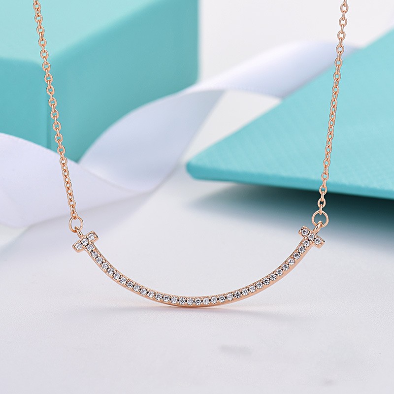 

T home small size full diamond smiley face necklace female 18K real gold smile clavicle chain Seiko version high-quality design holiday gift