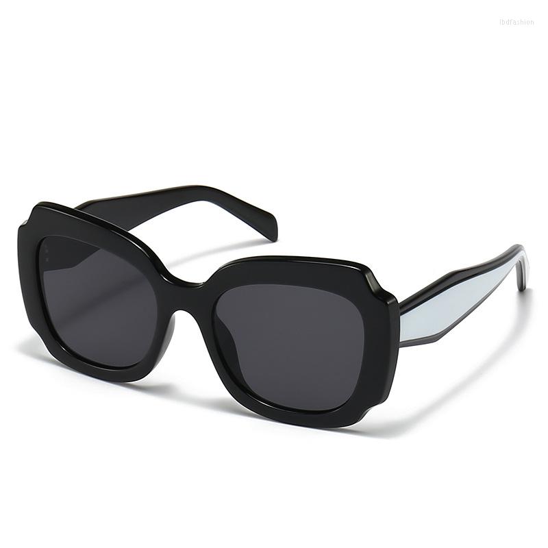

Sunglasses Fashion Women's Square Vintage Design Men's Designer Glasses