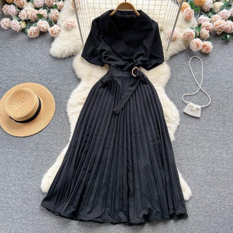 

Party Dresses Light Luxury Suit Collar Black Dress Summer Temperament Waist Wrapped Pleated Long