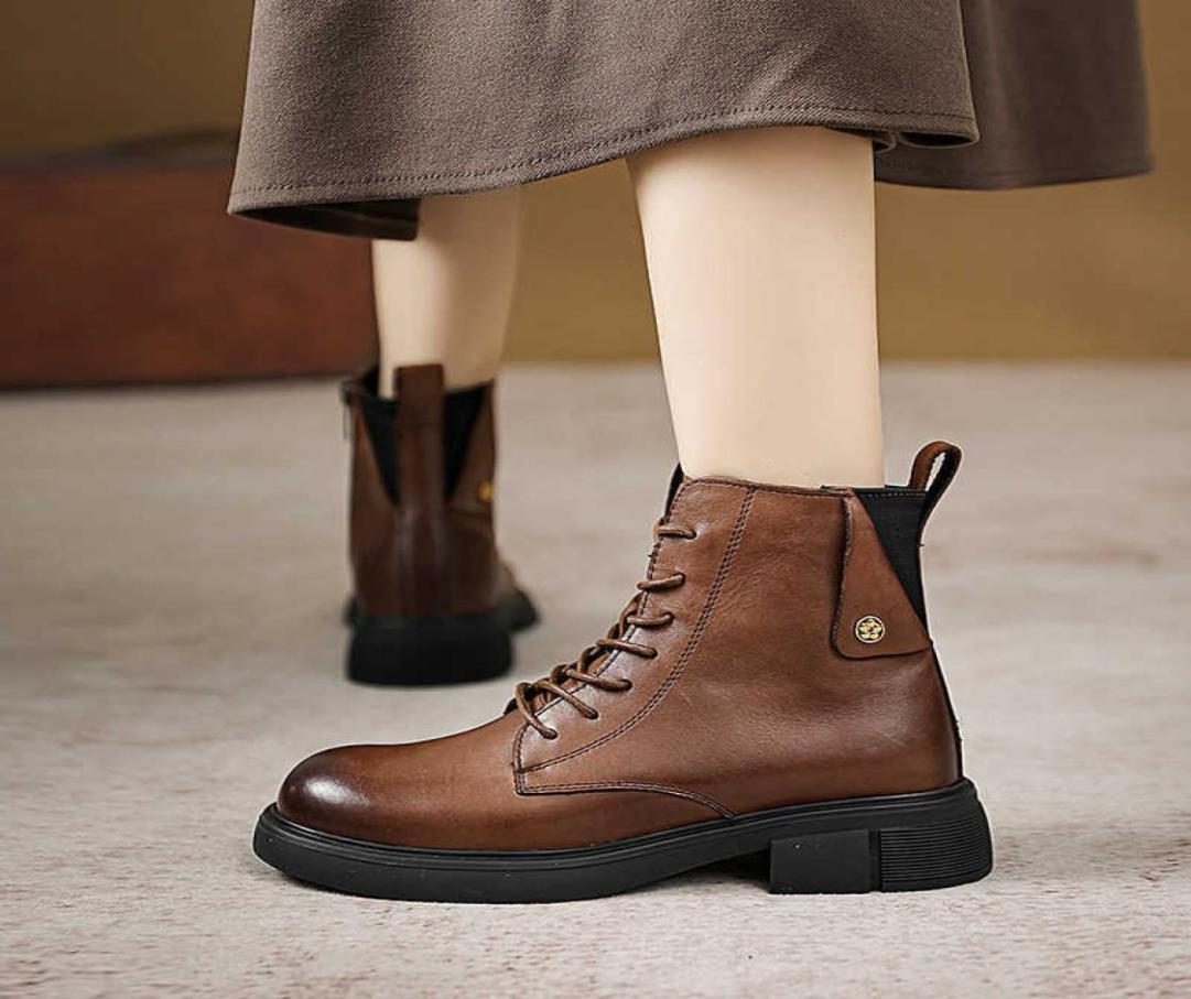 

2022 New Genuine Leather Martin Boots Side Zipper Knight Boots Casual Women039s British Low Top Versatile Short Boots3226947, Black