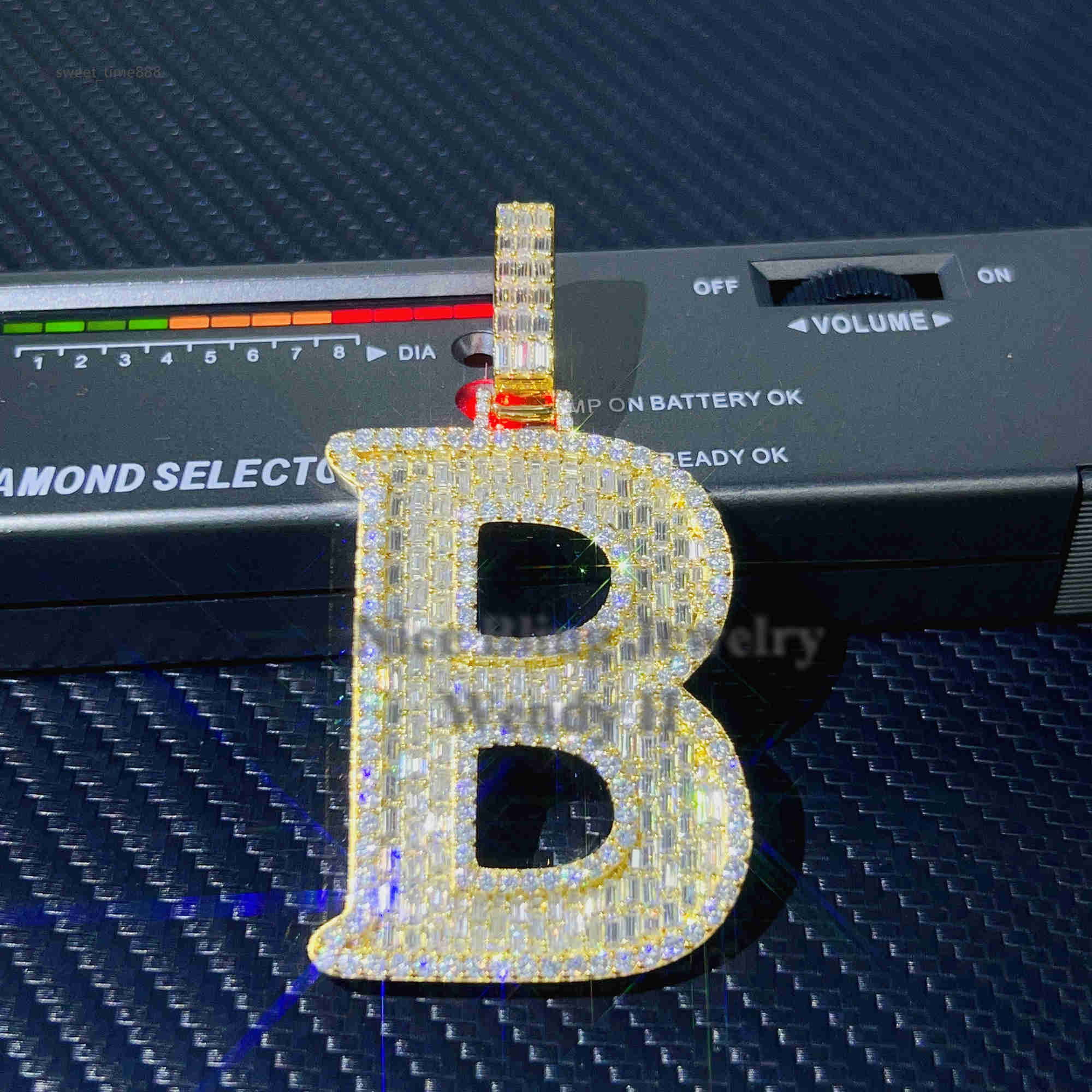 

Baguette round brilliant moissanite diamond design Letter B s925 sterling silver fine jewelry hip hop custom letter pendant