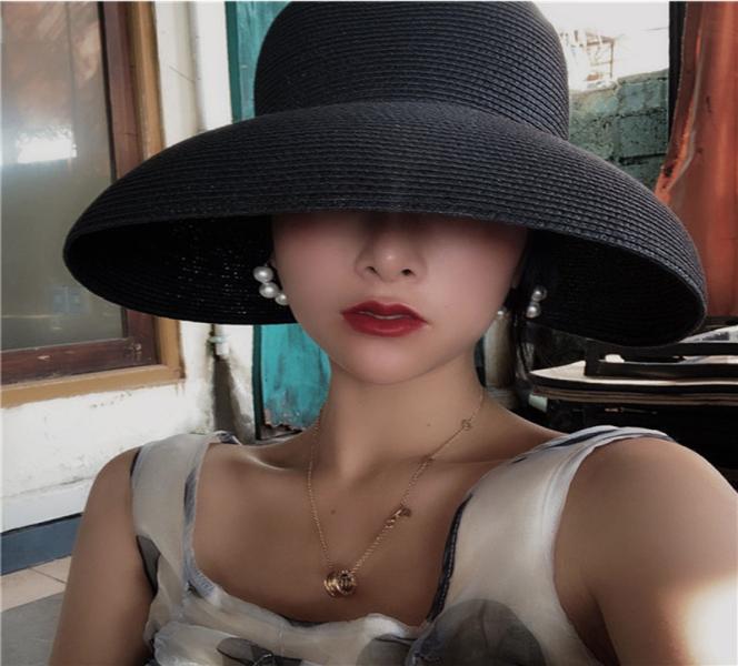 

Hepburn Straw Hat Sunken Modelling Tool Bellshaped Big Brim Hat Vintage Bility Tourist Beach Atmosphere 2010132458664, Red
