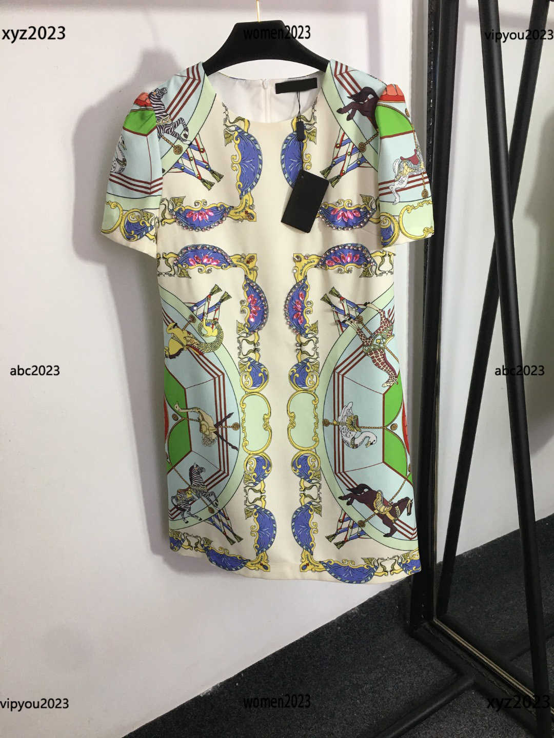 

Plus Size woman designer dress round neck short sleeved dress Size -XL high quality Diamond inlaid design skirt New product May06, #1