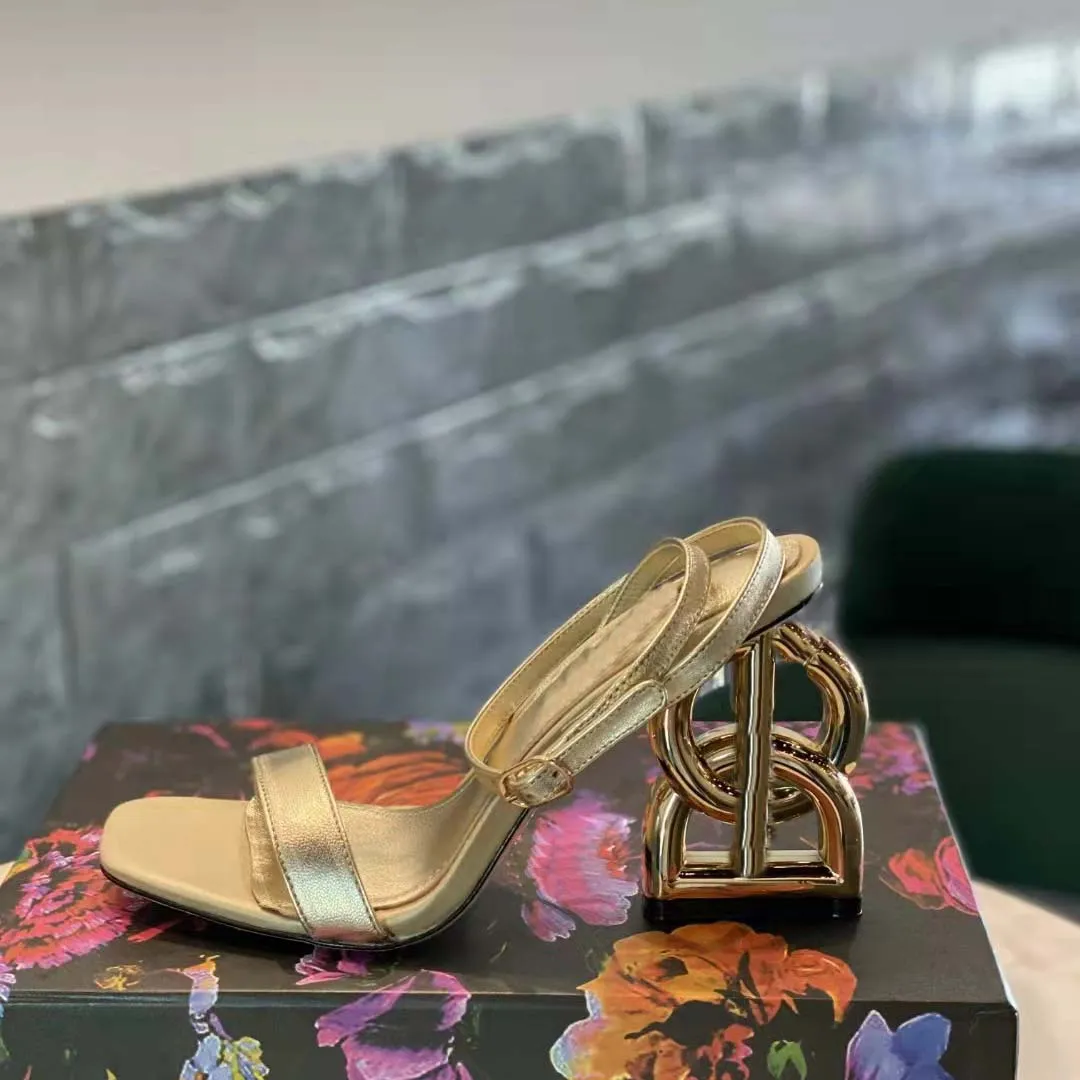 

With Box Luxury Fashion Designers Sandal Square Toe Slingback Sandals Narrow Band Gladiator Slides Women High Party Dress Shoes ytk, Red
