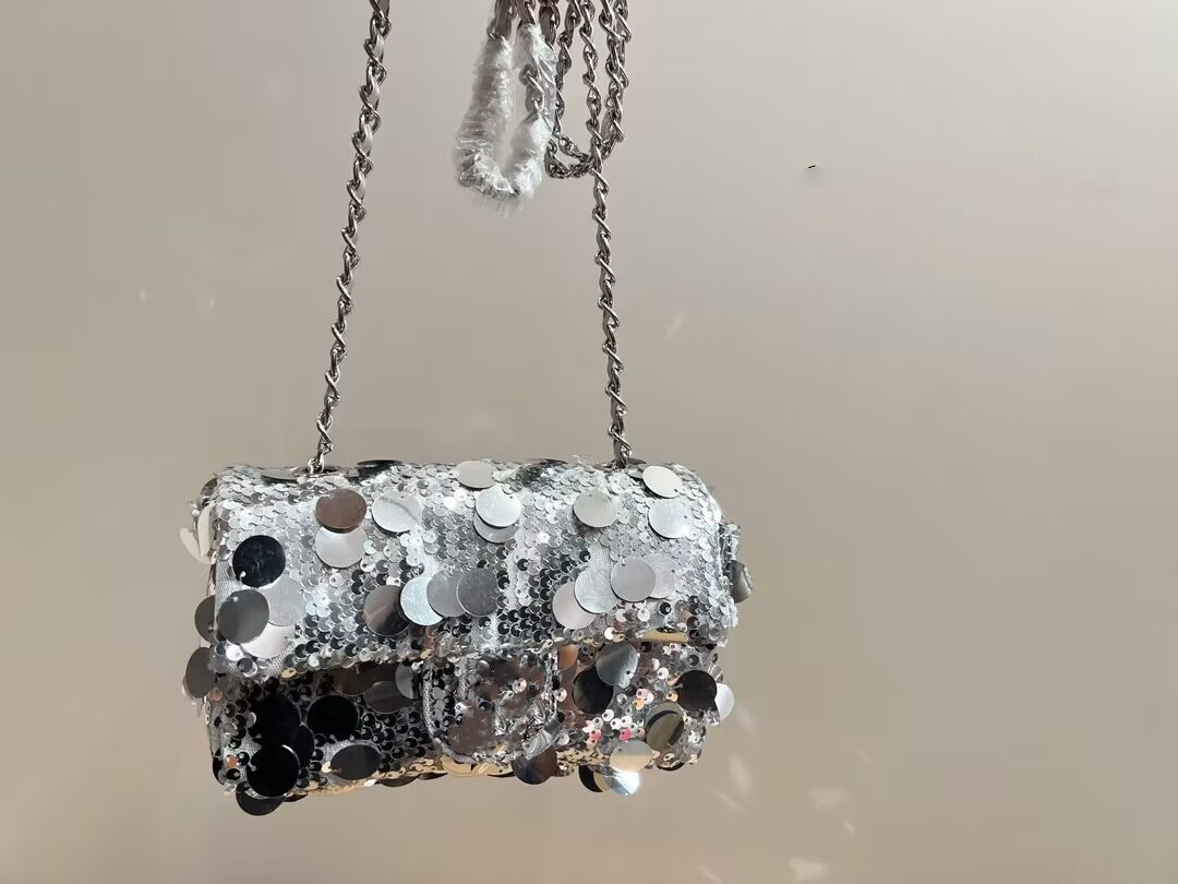 

Designers Classi Sequins cc Shoulder Bags Handbags 5A Quality Quilted Matelasse Flap Handbag Silver Metal Chain Crossbody Bag Luxury Designer Bag Coin Purse, Black