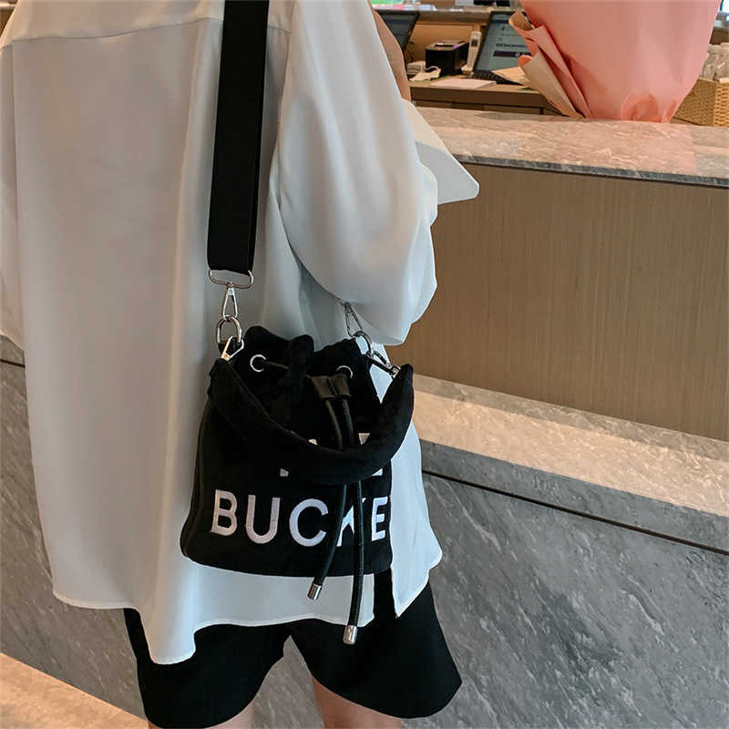 

50% OFF 2023 handbag Autumn/Winter Plush Women's Fashion Letter Bucket Bag ins One Shoulder Handbag, White8