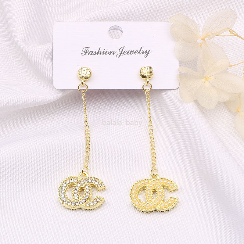 

Fashion Dangle Earrings Crystal Drop Earring Designer For Women Party Wedding Engagement Lovers Gift Jewelry Accessories