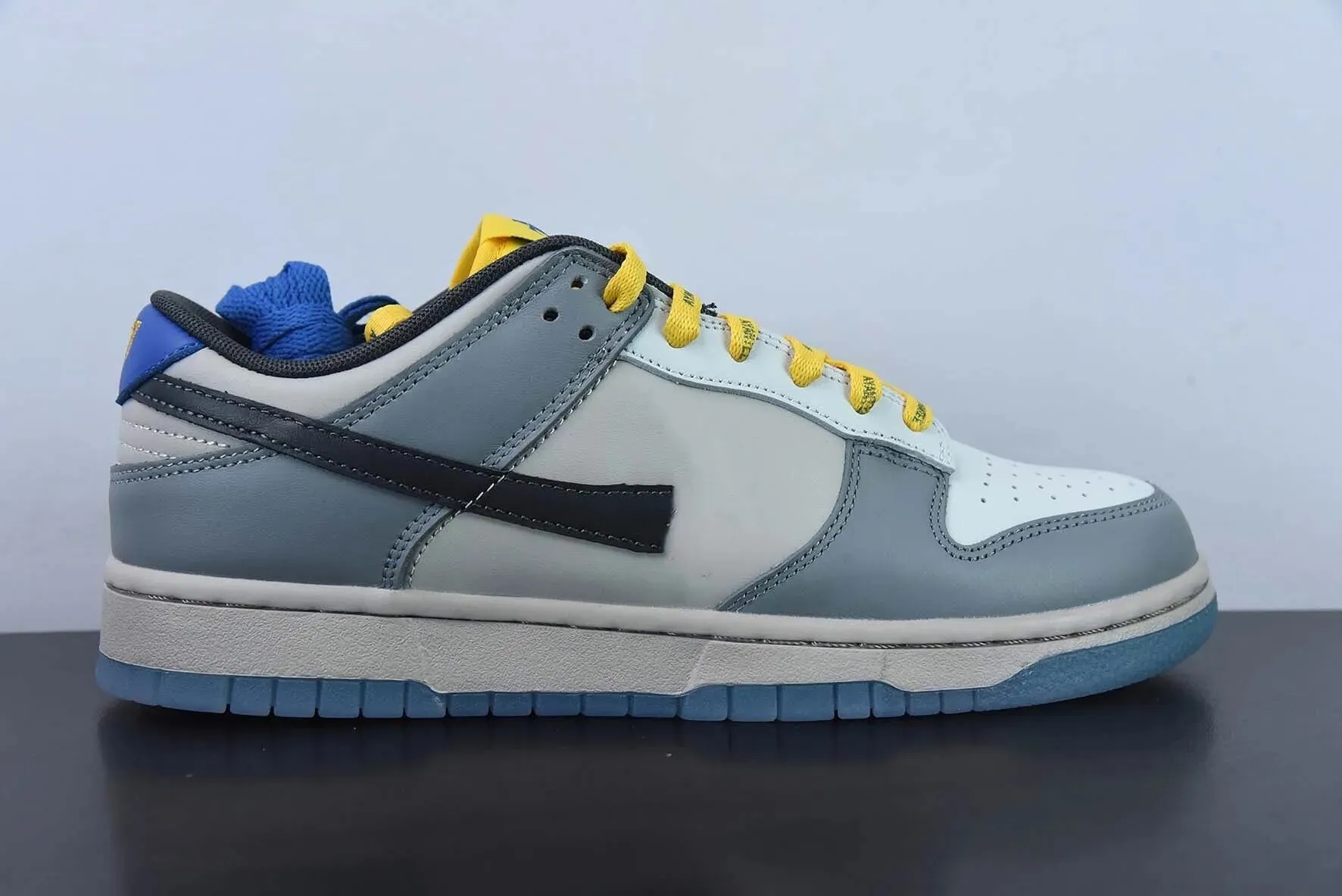 

Original Quality SB Dunks Low Basketball Shoes Ayantee Dark Grey Yellow OG Outdoor Shoes Sneaker Sports, 01