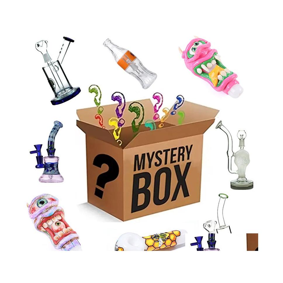 

Smoking Pipes In Stock Mystery Box Surprise Blined Mti Styles Hookahs Bangers Water Glass Bong Accessories Perc Percolator Oil Rig D Dhwo3