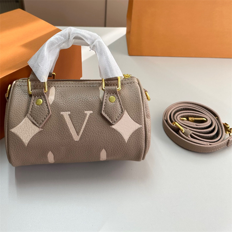 

Women Designer Crossbody Bags Classic Speedy Nano Boston Totes Luxury Retro Handbags V Purses Woman Cross Body Pillow Shoulder Bags 2023, Pink