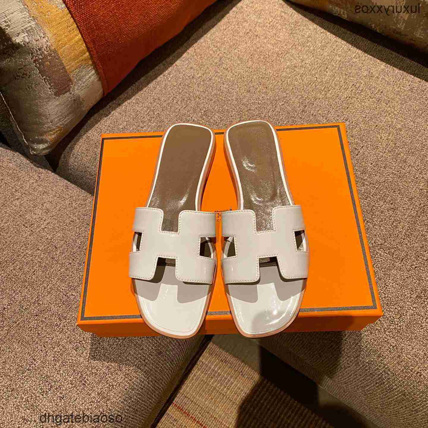 

h Slipper Orans Beach Shoe Designer Sandals High-version for Wear Outside Summer Type All-around Online Flip-flop Tourism Beach Flat Ekyeoran