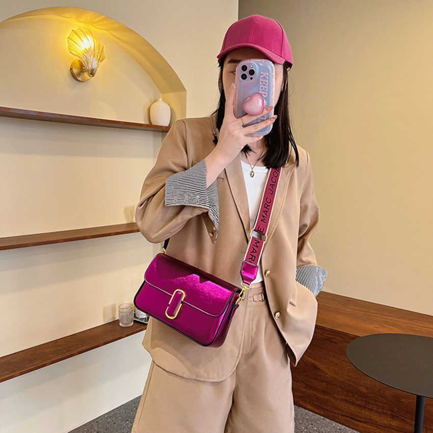 

50% OFF 2023 Fashion hand This year's popular fashion trend small square spring versatile foreign celebrity same style single shoulder crossbody women's bag, Silver8