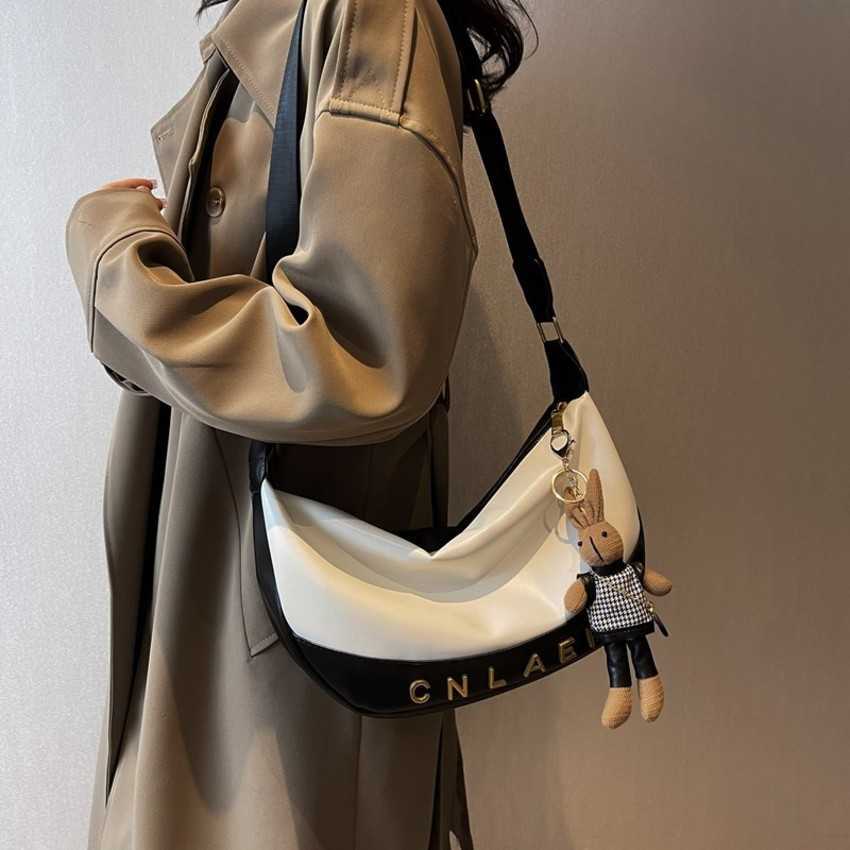 

50% OFF 2023 handbag Autumn/Winter New Fashion Trend Casual Splice Underarm Daily Versatile Small One Shoulder Crossbody Women's Bag, Black and white ribbon pendant