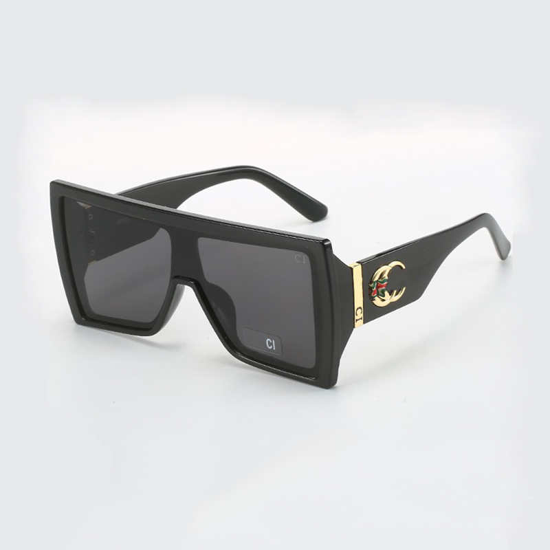 

Luxury designer sunglasses large frame sunglasses fashionable sunglasses effective UV protection stylish and great very good