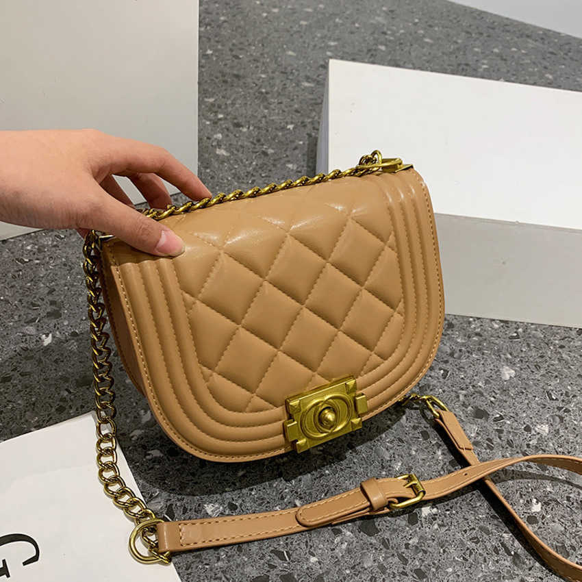 

50% OFF 2023 handbag Women's New Fashion Lingge Saddle Single Shoulder Oblique Straddle Versatile Chain Bag, Black10