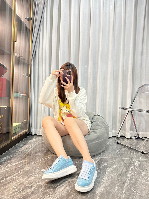 

2023 Top Hot Mens Women Classic Casual Shoes Sneakers Vintage Platform Multicolor Trainer Sneakers 0426, 03