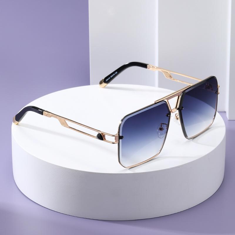 

Sunglasses Fashion Large Frame Trimmed Metal Hollow Temples Driving Trend Leisure Travel Glasses For Adult Women Men