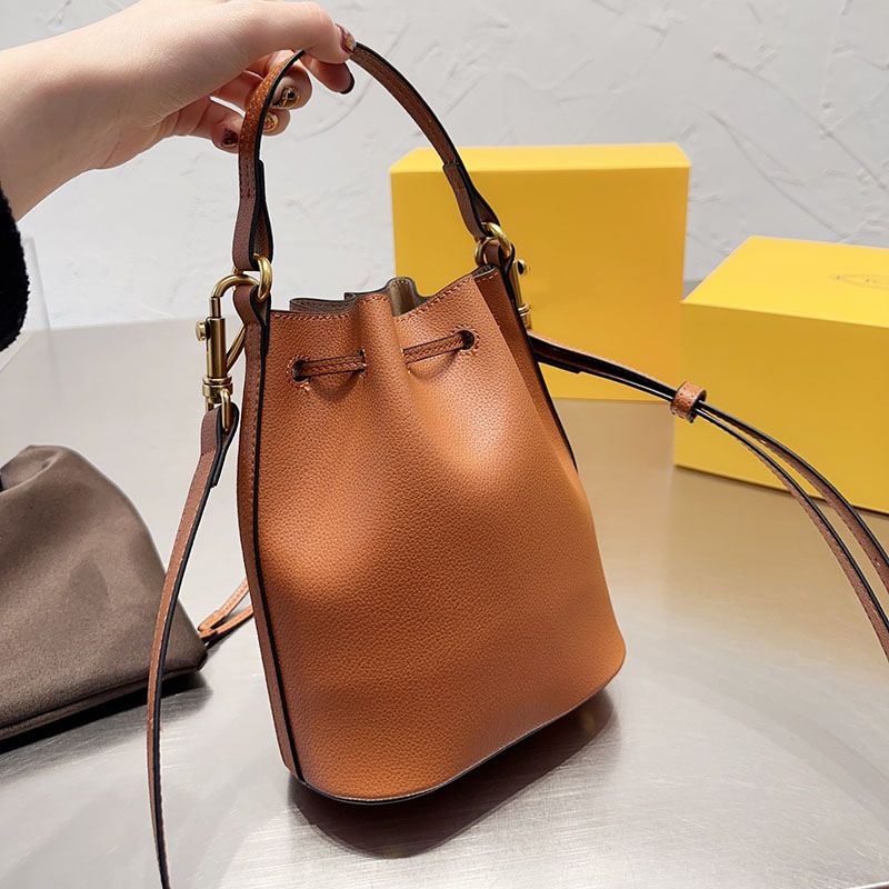 

Bag New Designer Luxury Shoulder Bags Mini Bucket Bag Wallets Multicolor Crossbody Handbag Women's Top Fashion Leather Handbags Removable Shoulders Size 25 18 cm, Black
