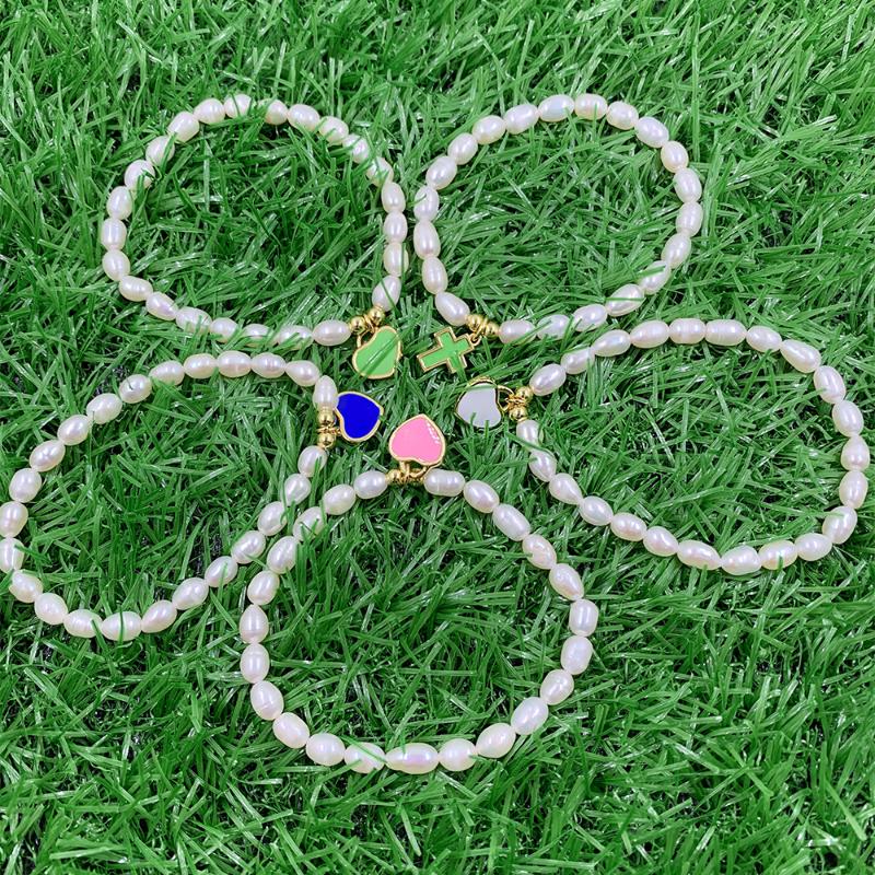 

Strand Beaded Strands Style Alien Pearl Beads Bracelet Gold Plated Heart/Cross Shape Enamel Pendant Bulk DIY Jewelry Wholesale