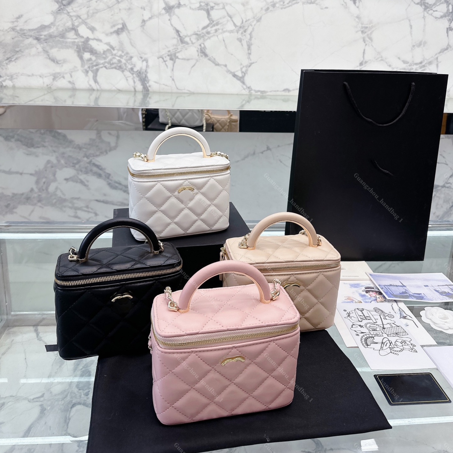 

Designer Bags Cosmetic Bags Cases Women Leather Flap Shoulder Bag Makeup Bag Luxury Handbag, Cream