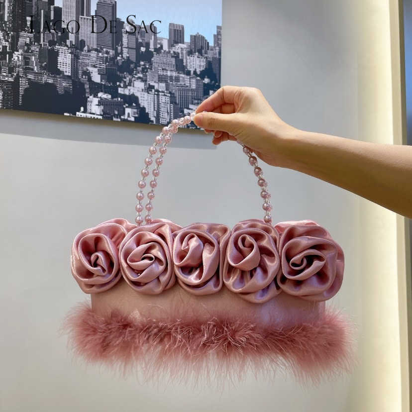Élégant Autruche Feather Womens Christmas Handsbag Pink Silk Purse Dames Fleur Fleur Embrayage Tote Sac de mariage 230512