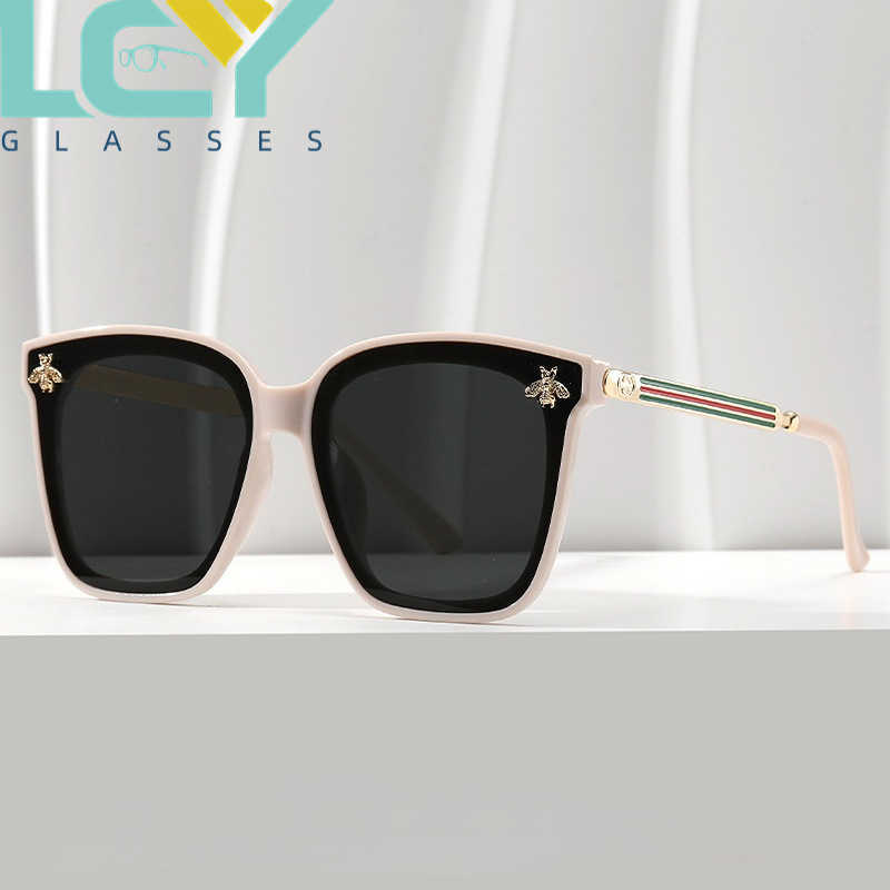 

2023 New Little Bee Women's Fashion Trend Tri-color Net Red Same Sunglasses