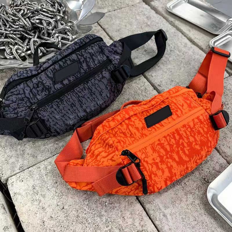 

PALACE chest bags Designer men Cross Body bag Luxury canvas nylon sports outdoor waist bag personality fashion trend street cycling bag tidal current shoulder bag, Yellow