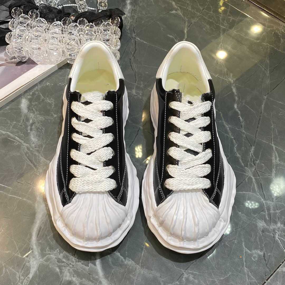 

Maison Mihara Yasuhiro MMY Dissolved Shoes Shell Top Shoes Thick Sole Canvas Lace up Men's and Women's Casual Couples Fashion Shoes Board Shoes, Color 4