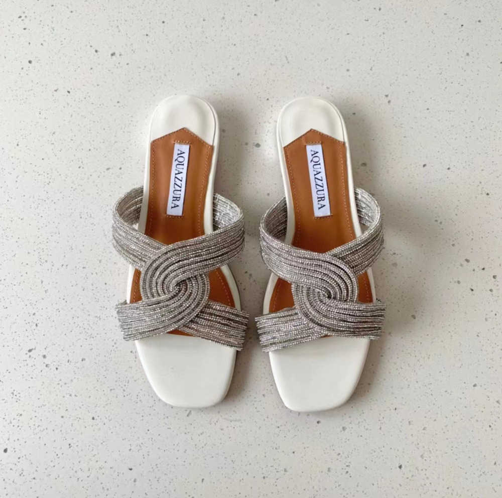 chaussures habillées pour femmes nouveau designer aquazzura chaussures habillées femmes pantoufles sandales mariage toboggans en mousse ensemble