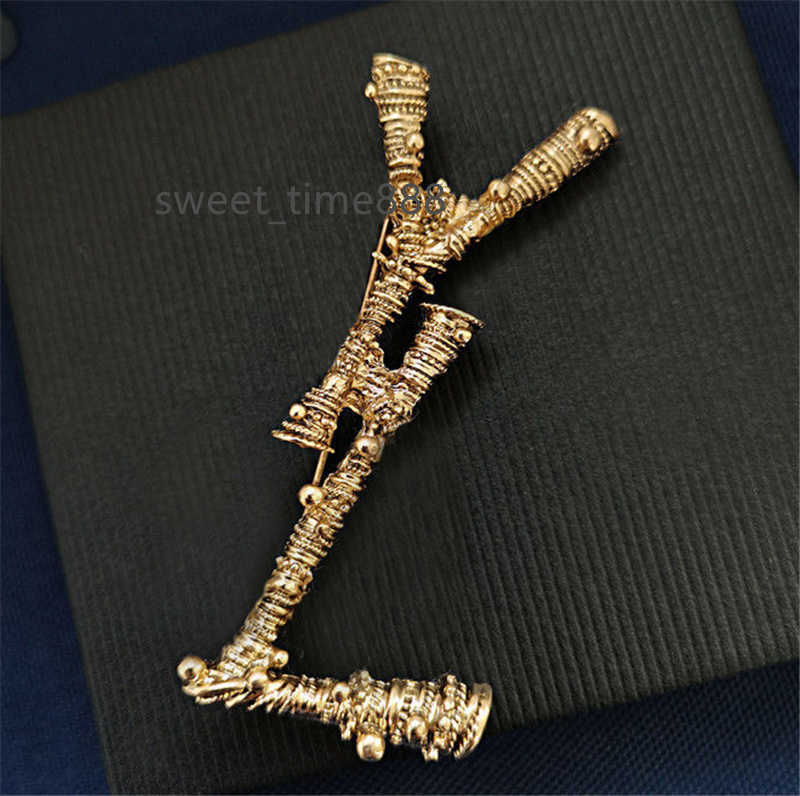 

Luxury Designer Men Womens Brooch Pins Brand Gold Letter Brooch Pin For Suit Dress Pins For Lady Nice Gift Specifications Designer Jewelry
