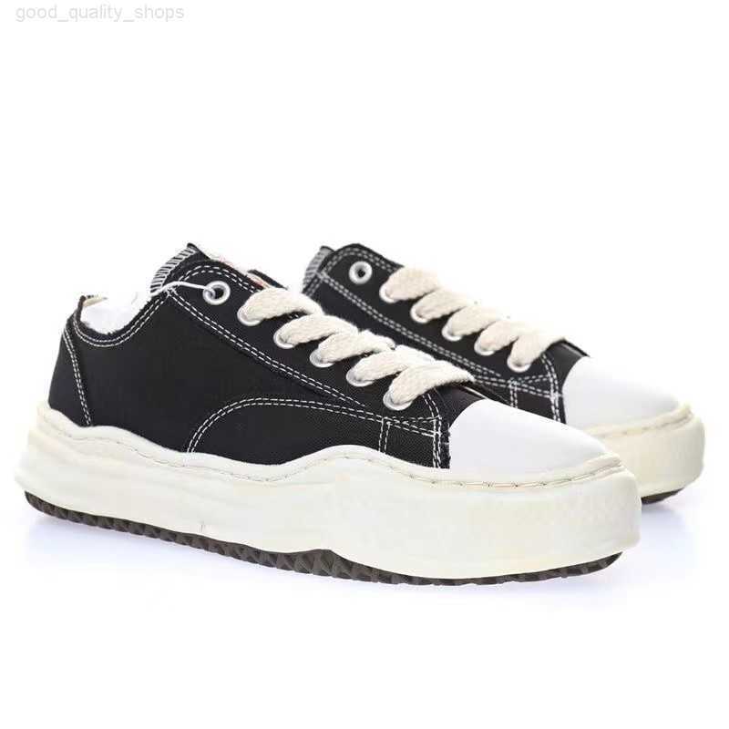 

Co branded MMY Shoes Maison Mihara Yasuhiro Sole Canvas Shoes Men and Women Toe Cap casual Shoes, Color 3